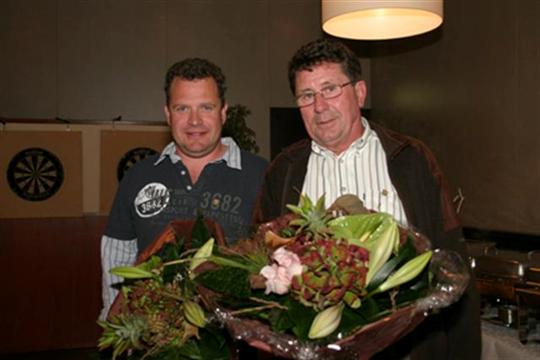 foto's\div07\jubilarissenkarel en mark 22jaar.jpg